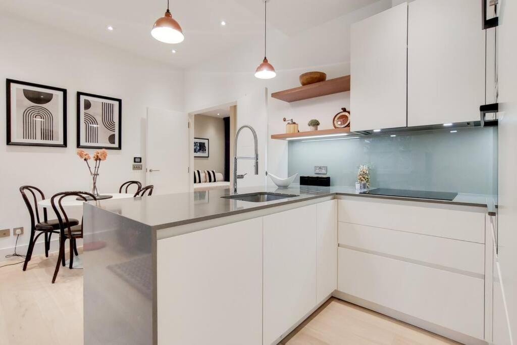11 Borough Apartments - Bright & Spacious 2-Bed Near London Bridge Exterior foto